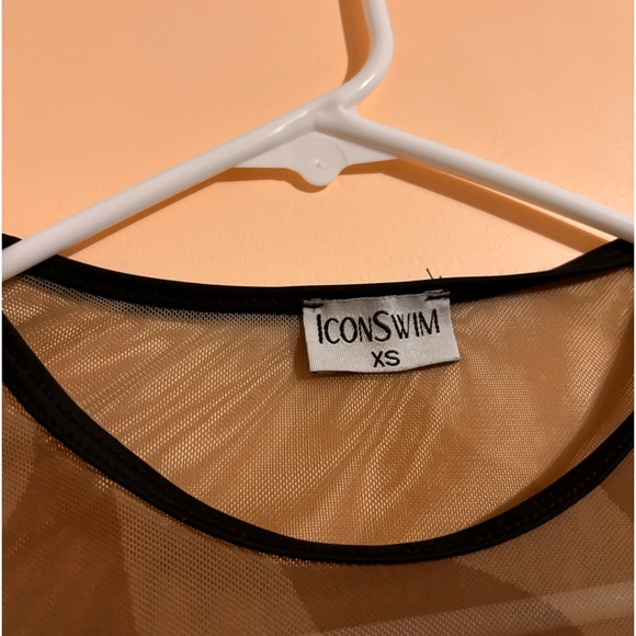 (2/$15) MESH GOING OUT TOP 😍 - Picture 3 of 3